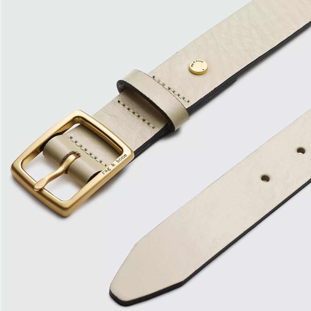 NWT Rag&Bone Boyfriend Leather Belt size Med color Greige Gold Buckle $155 Firm!